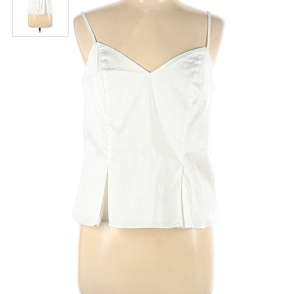 -Elizabeth and James Size L Sleeveless Blouse